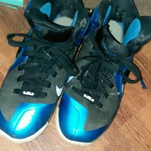 Lebrons size 9